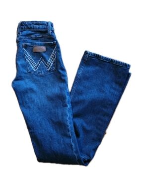 Wrangler Women's Jeans 26X36 BootCut Low Rise Rhinestones Tall Glass H2o
